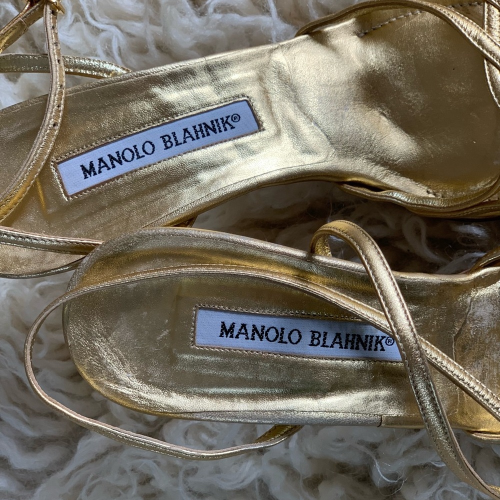 Gold Manolo Blahnik 90s